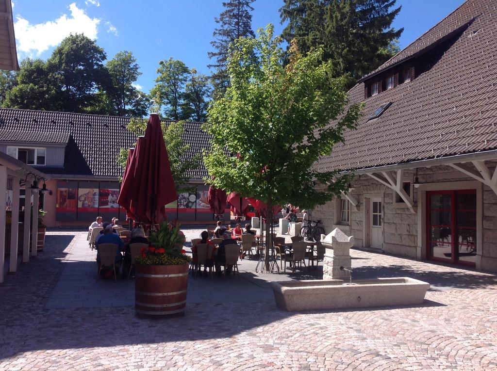 Brauereigasthof Rothaus Grafenhausen Exterior photo